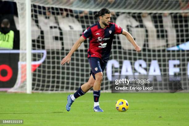 Andrea Petagna of Cagliari in action during the Serie A TIM match between Cagliari Calcio and US Sassuolo at Sardegna Arena on December 11, 2023 in...