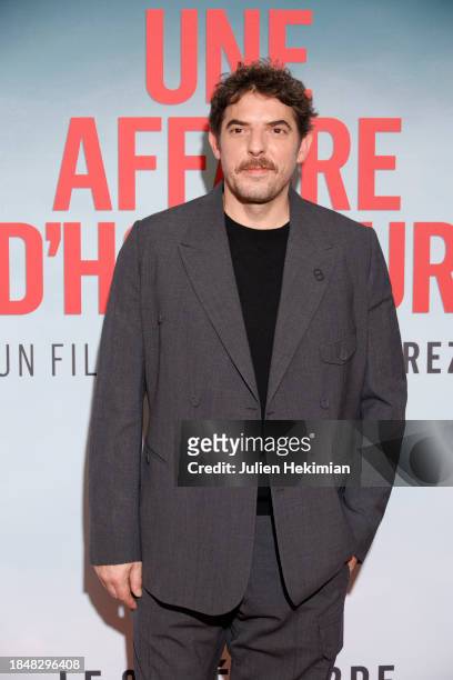 Damien Bonnard attends the "Une Affaire D'Honneur" Premiere At Cinema UGC Normandie on December 11, 2023 in Paris, France.