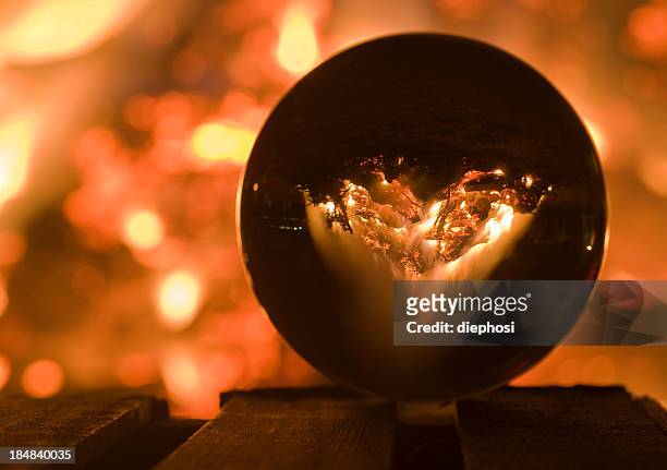 mystical crystal ball - magic ball stockfoto's en -beelden