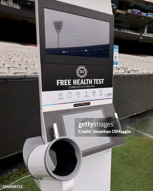 Health Test Machine 46 Photos & High Res Pictures - Getty Images
