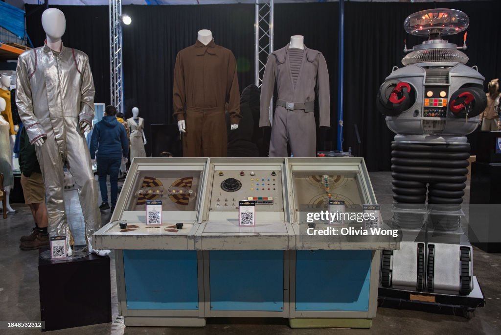 Julien's Auctions And Turner Classic Movies Present "Hollywood Legends"