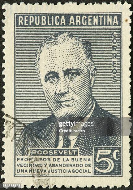 franklin delano roosevelt sur une vieille timbre-poste argentine - franklin delano roosevelt photos et images de collection