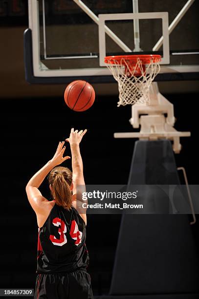 free throw - bola de basquete - fotografias e filmes do acervo