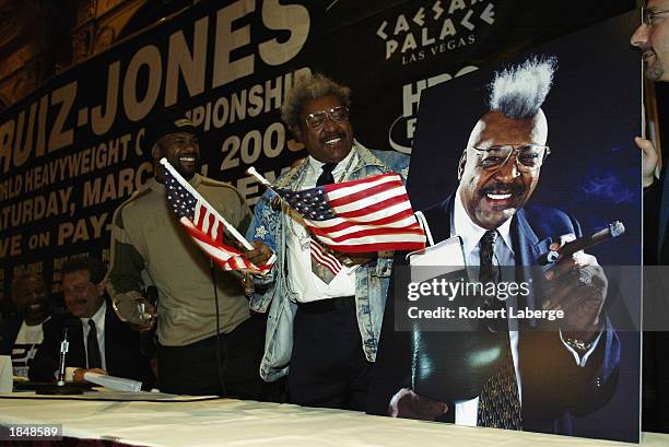 Roy Roderick Jones Promoter 35 John Ruiz Vs Roy Jones Jr Press Conference Stock Photos, High-Res ...