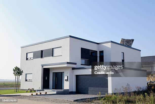 modern luxury white house with garage - cubism stock pictures, royalty-free photos & images