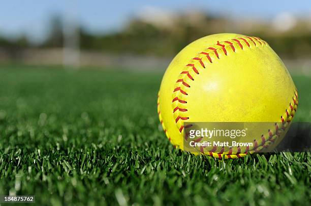 Faial legumbres de nuevo 4.623 fotos e imágenes de Softball Ball - Getty Images