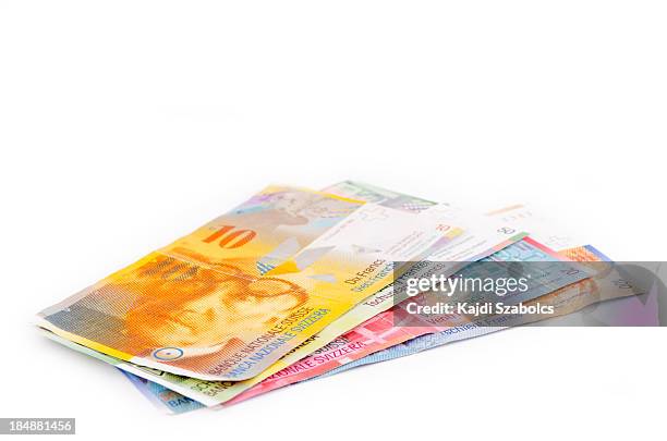 schweizer währung franc - schweizer banknoten stock-fotos und bilder