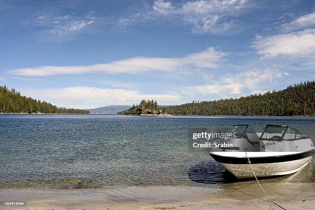 Boat on the lake