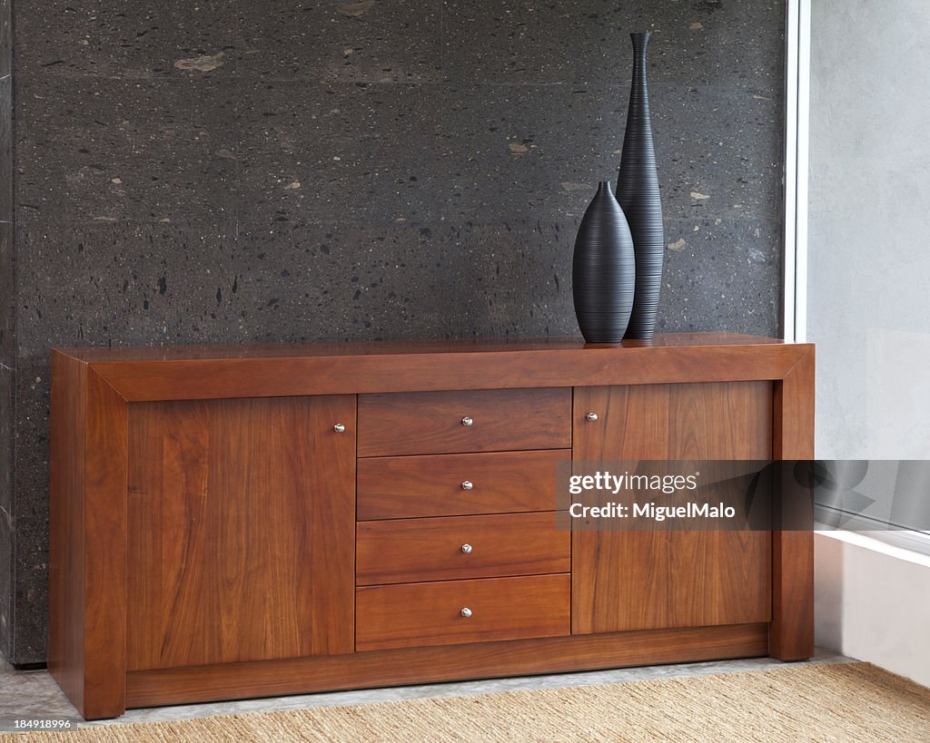 Chest of drawers