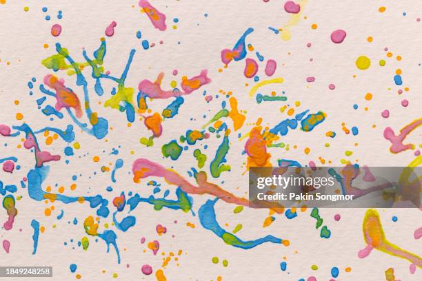 close-up of an abstract colorful watercolor gradient fill background with watercolour stains. - acuarela en papel fotografías e imágenes de stock