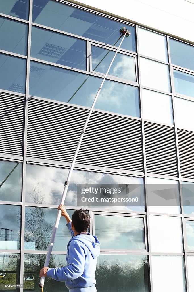 Fenster Reinigung mit dem Wasser fed pole-system