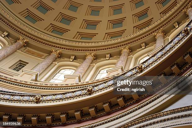 wisconsin domo del capitolio - madison wisconsin fotografías e imágenes de stock