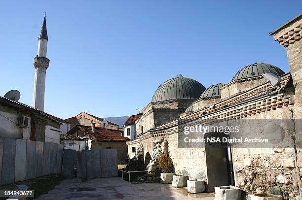 old town skopje 2 - skopje stockfoto's en -beelden