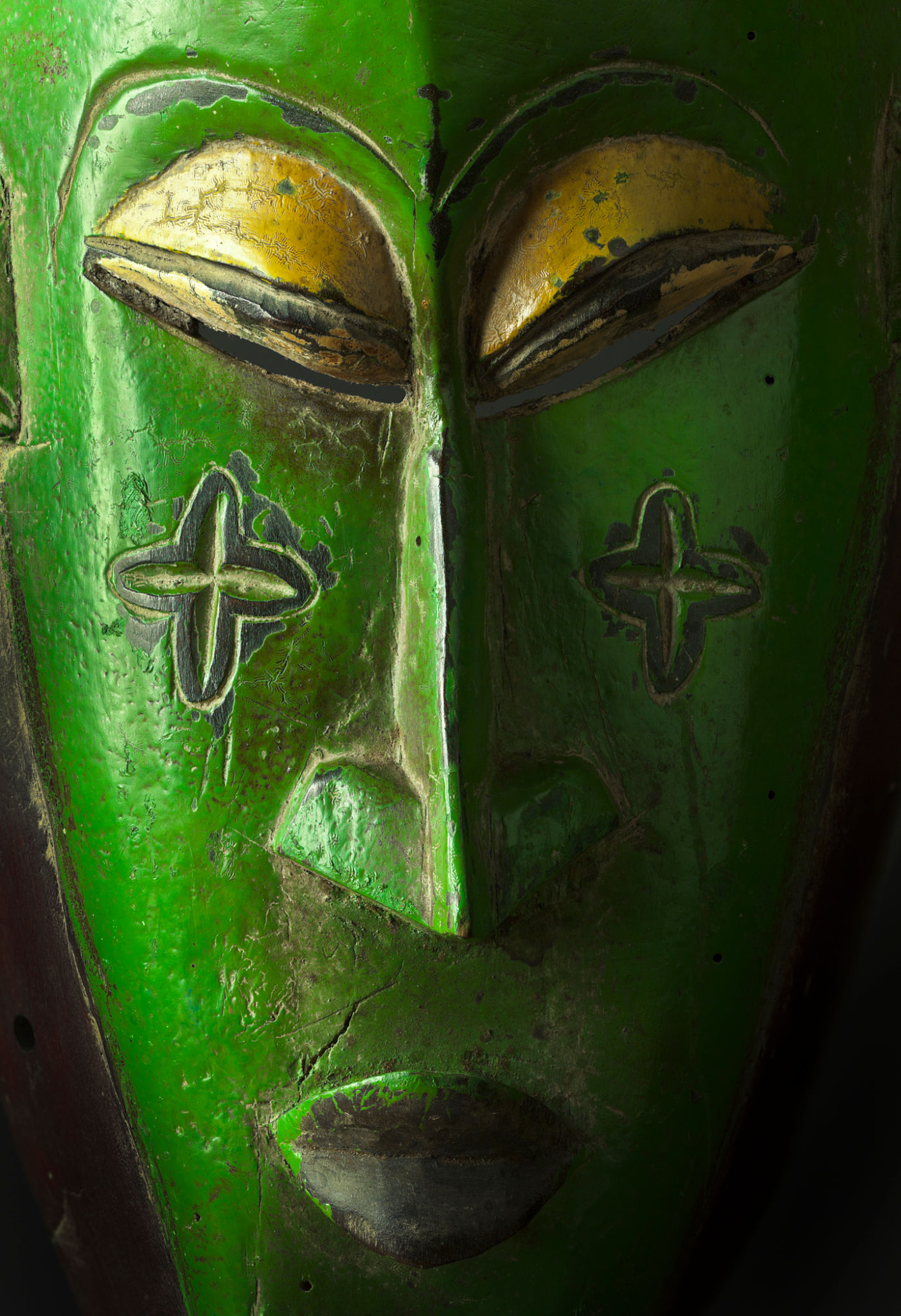 modern african mask