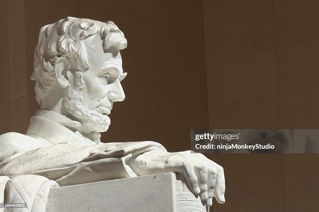 Abraham Lincoln Memorial Profile