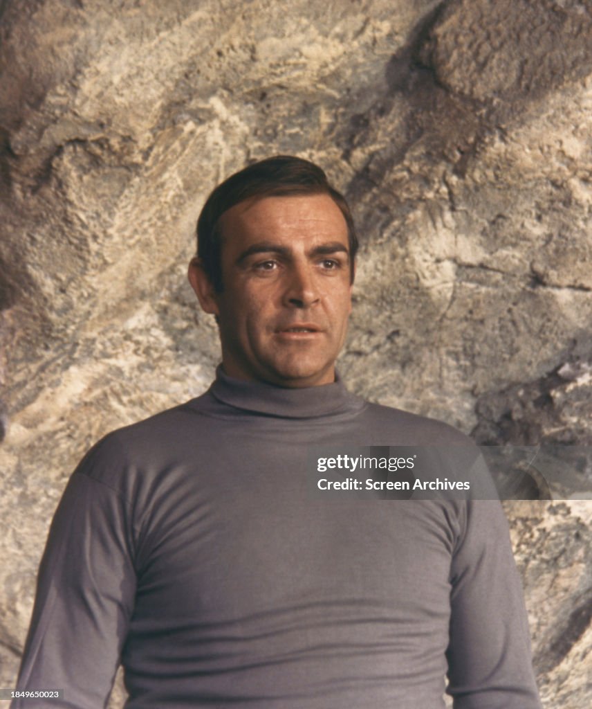 Sean Connery as James Bond 007 in a scene from the 1967 movie 'You ...