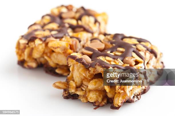 chocolate and peanut butter energy bar - chocolate photos 個照片及圖片檔