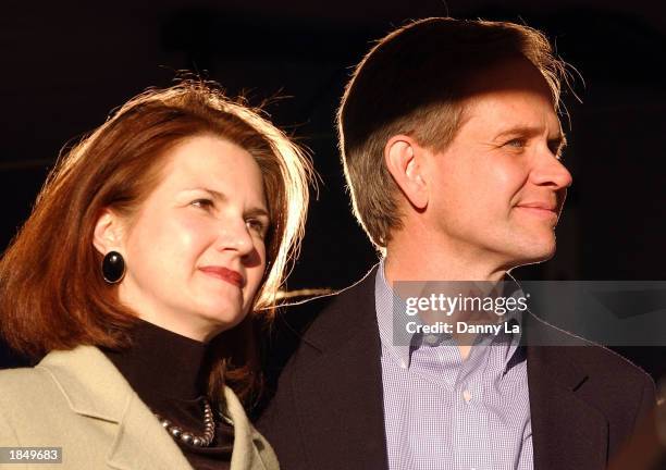 Ed Smart 335 Kidnapping Of Elizabeth Smart Stock Photos, High-Res Pictures, and ...