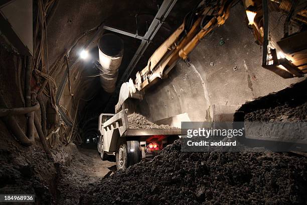 loading a dump truck - mining machinery bildbanksfoton och bilder