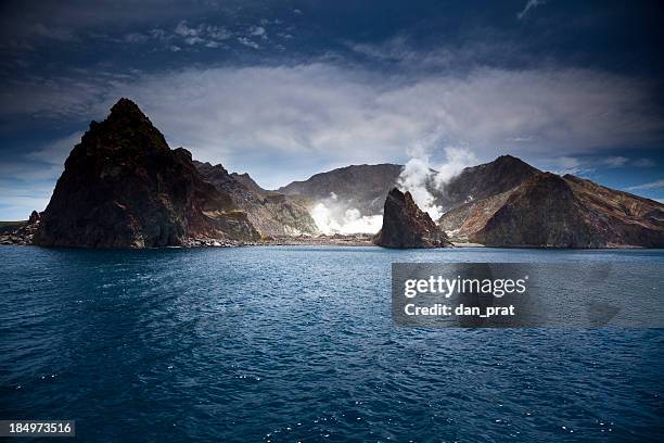 white island - new zealand volcano stock pictures, royalty-free photos & images