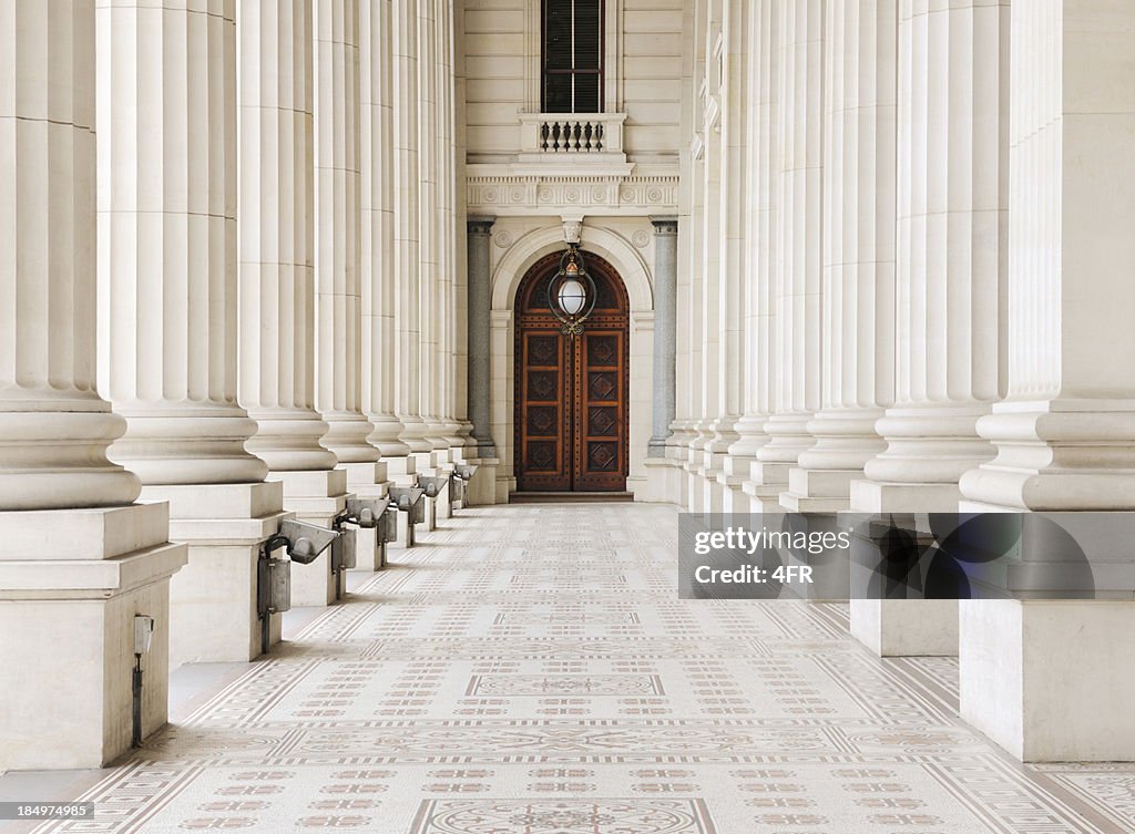 Column Architecture (XXXL)