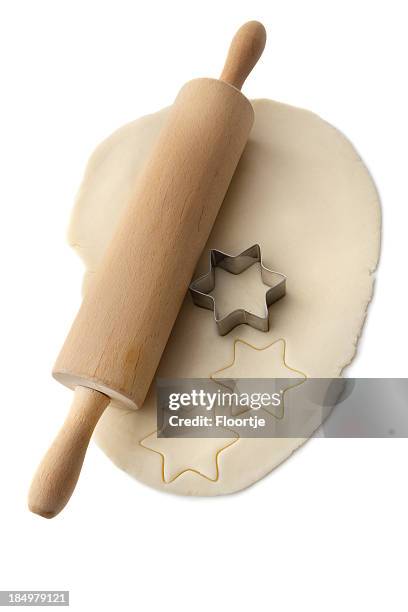 baking ingredients: dough, pastry cutter and rolling pin - rolling pin stock pictures, royalty-free photos & images