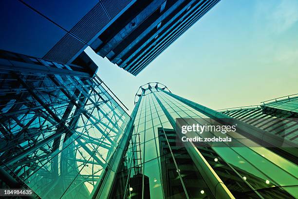 financial district buildings, city of london - two international finance center stock pictures, royalty-free photos & images