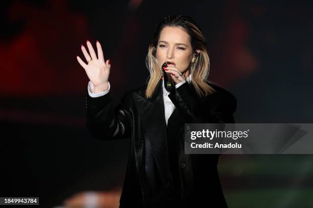 Minelli (Romanian Singer) Photos and Premium High Res Pictures Getty