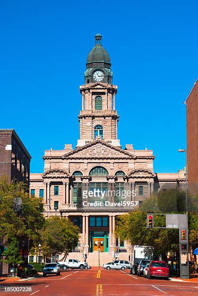 front of house shot of tarrant county courthouse, in the day - fort worth stock pictures, royalty-free photos & images