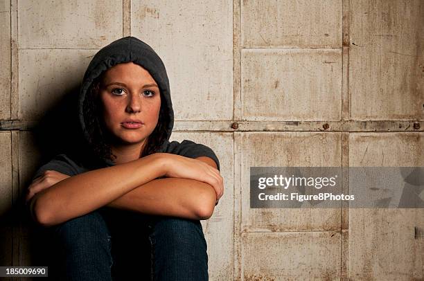sad girl - homeless youth stock pictures, royalty-free photos & images