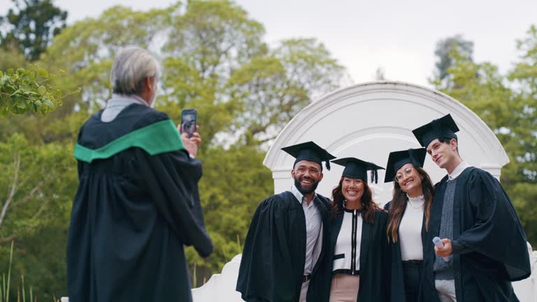 147 Graduation Class Photo Stock Videos, Footage, & 4K Video Clips ...