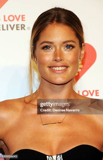 Doutzen Kroes attends the 2013 God's Love We Deliver 2013 Golden Heart Awards Celebration at Spring Studios on October 16, 2013 in New York City.