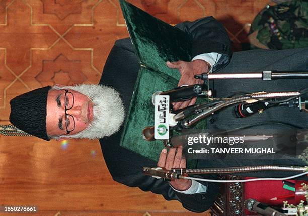 Pakistan Fogi Rafiq 32 Muhammad Tanveer Photos & High Res Pictures - Getty Images