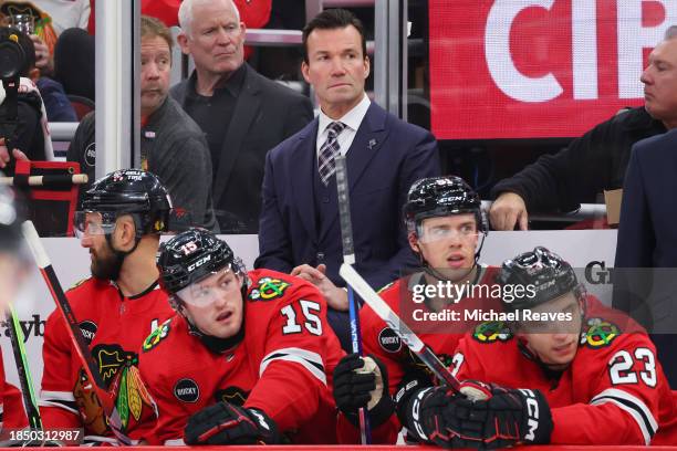 Head coach Luke Richardson of the Chicago Blackhawks looks on against the Nashville Predators during the second period at the United Center on...