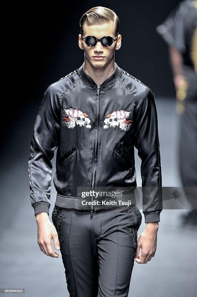 Christian Dada - Runway - MBFW Tokyo 2014 S/S