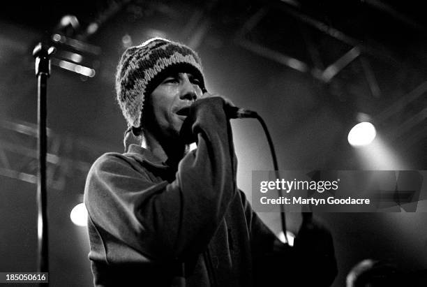 Jay Kay of Jamiroquai performs on stage, United Kingdom, 1995.