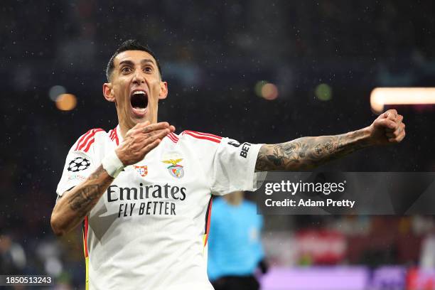 Angel Di Maria of SL Benfica celebrates after scoring their team's first goal during the UEFA Champions League match between FC Salzburg and SL...