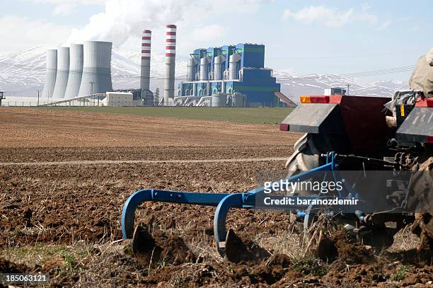 agriculture and pollution - greenhouse gas farm stock pictures, royalty-free photos & images