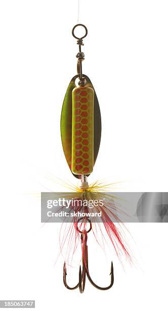 fishing tackle with red and yellow feathers - vishaak visgerei stockfoto's en -beelden