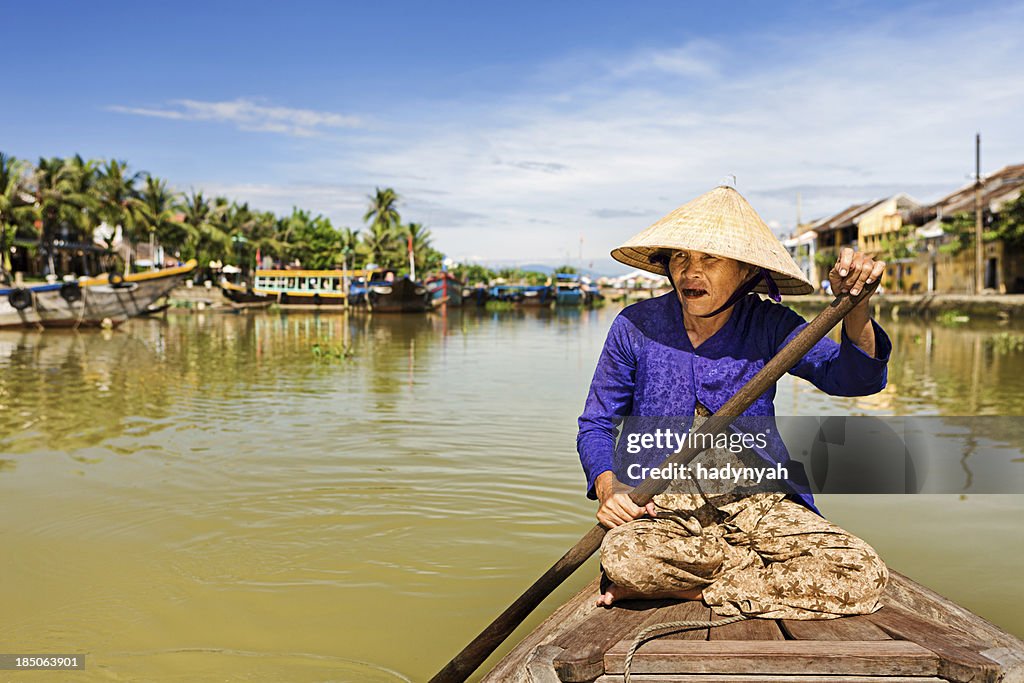 Vietnamienne bateau-taxi à Hoi An