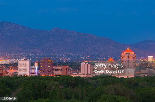 albuquerque skyline at dusk - new mexico skyline stock pictures, royalty-free photos & images