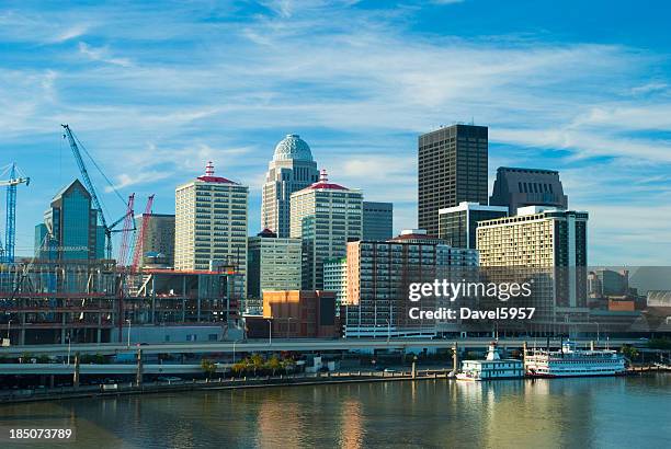 aumento de la vista panorámica del centro de louisville - louisville kentucky fotografías e imágenes de stock