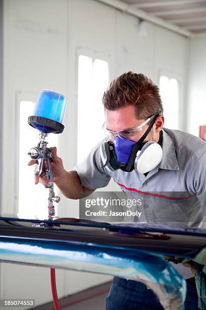 auto body repair shop - 2000 car stock pictures, royalty-free photos & images