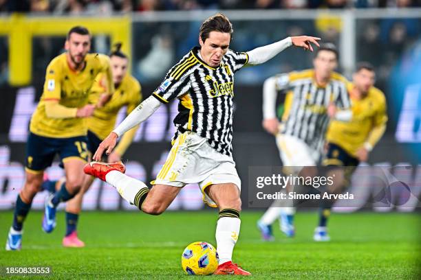 Federico Chiesa of Juventus scores a goal on a penalty kick during the Serie A TIM match between Genoa CFC and Juventus at Stadio Luigi Ferraris on...