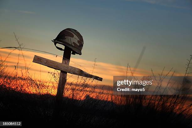 cross - battlefield stock pictures, royalty-free photos & images