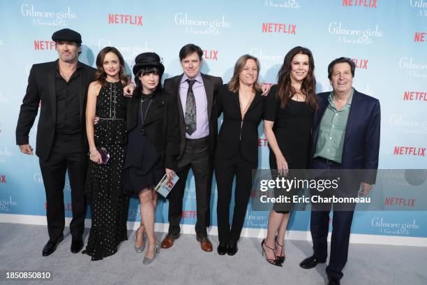 Scott Patterson, Alexis Bledel, Writer/Producer/Director Amy Sherman-Palladino, Writer/Producer/Director Daniel Palladino, Vice President, Original...