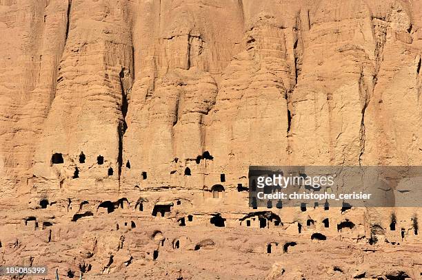 afghanistan cave houses - bamiyan buddhas stock pictures, royalty-free photos & images