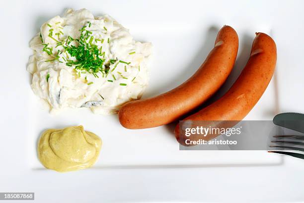 wurst und kartoffelsalat - potato salad stock-fotos und bilder