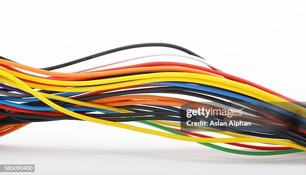 color de cables - cable de acero fotografías e imágenes de stock