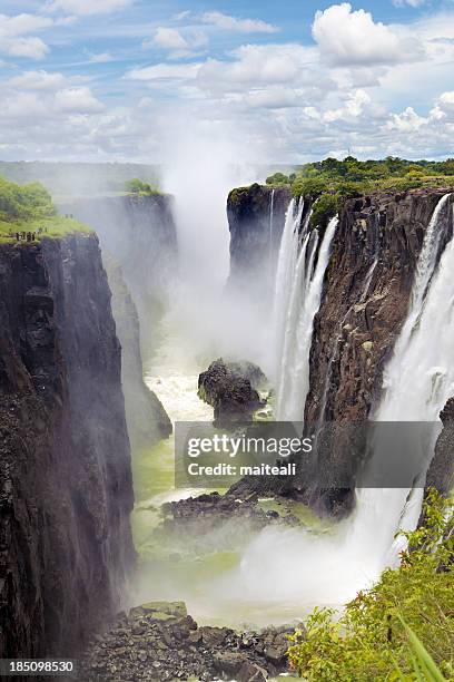 cascate victoria - victoria falls foto e immagini stock